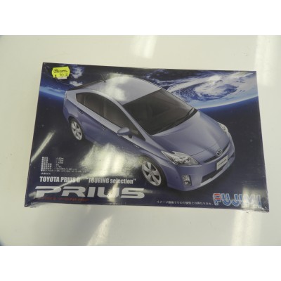 FUJIMI, TOYOTA PRIUS, 1/24 SCALE, Plastic Car Model Kit, Item 038223
