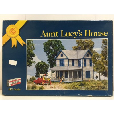 WALTHERS CORNERSTONE SERIES, Aunt Lucy's House, HO SCALE, STRUCTURE KIT, 933-3601